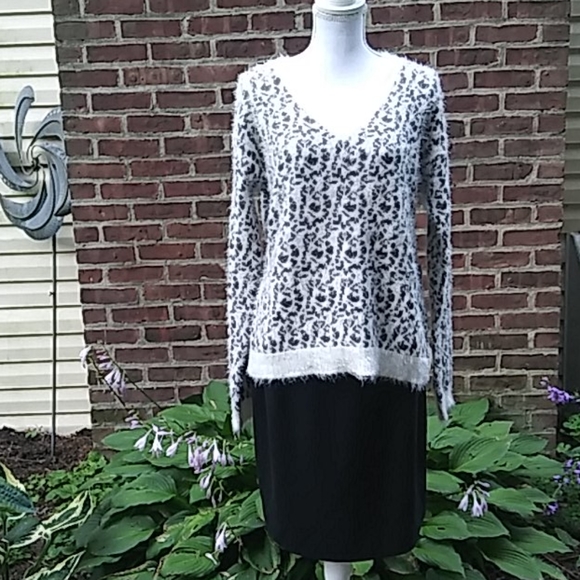 White Mark Sweaters - 🌈CLEARANCE NWT White Mark Leopard Sweater